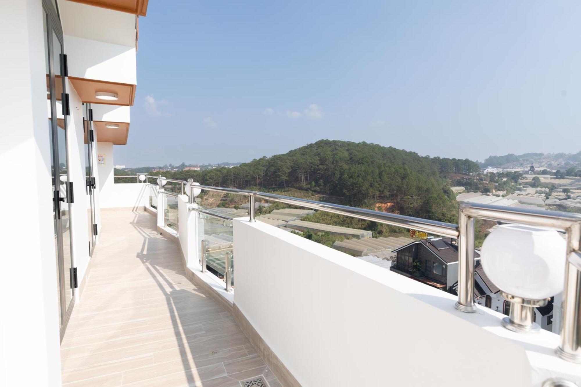 Khach San Anh Sang - Light House Hotel Da Lat Exterior photo