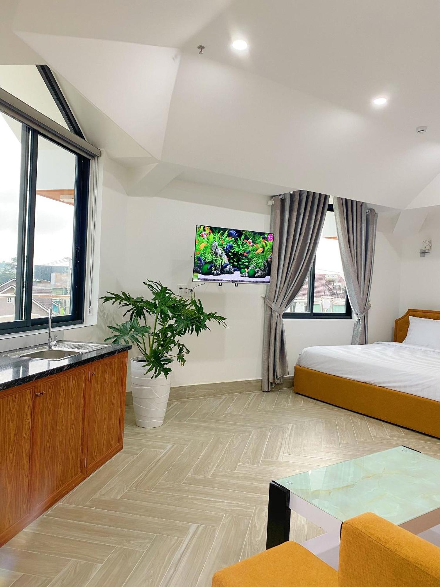 Khach San Anh Sang - Light House Hotel Da Lat Exterior photo